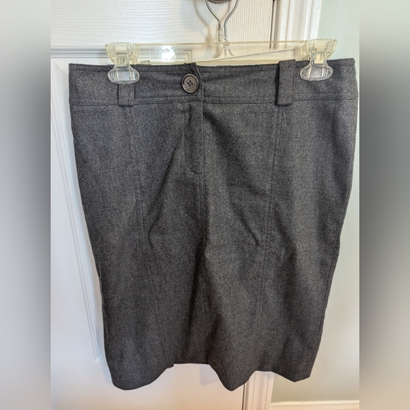 Burberry Grey Pencil Skirt - Picture 7 of 7